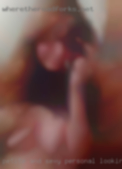 Petite and sexy personal looking for a hot guy.