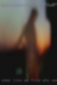 Some like me find who seeks discretion.